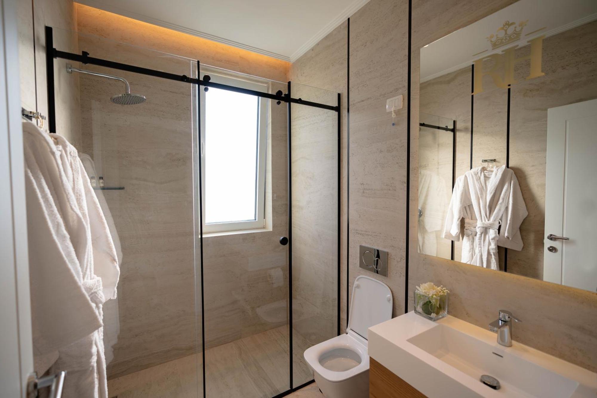Royal Hill Hotel Vore Экстерьер фото