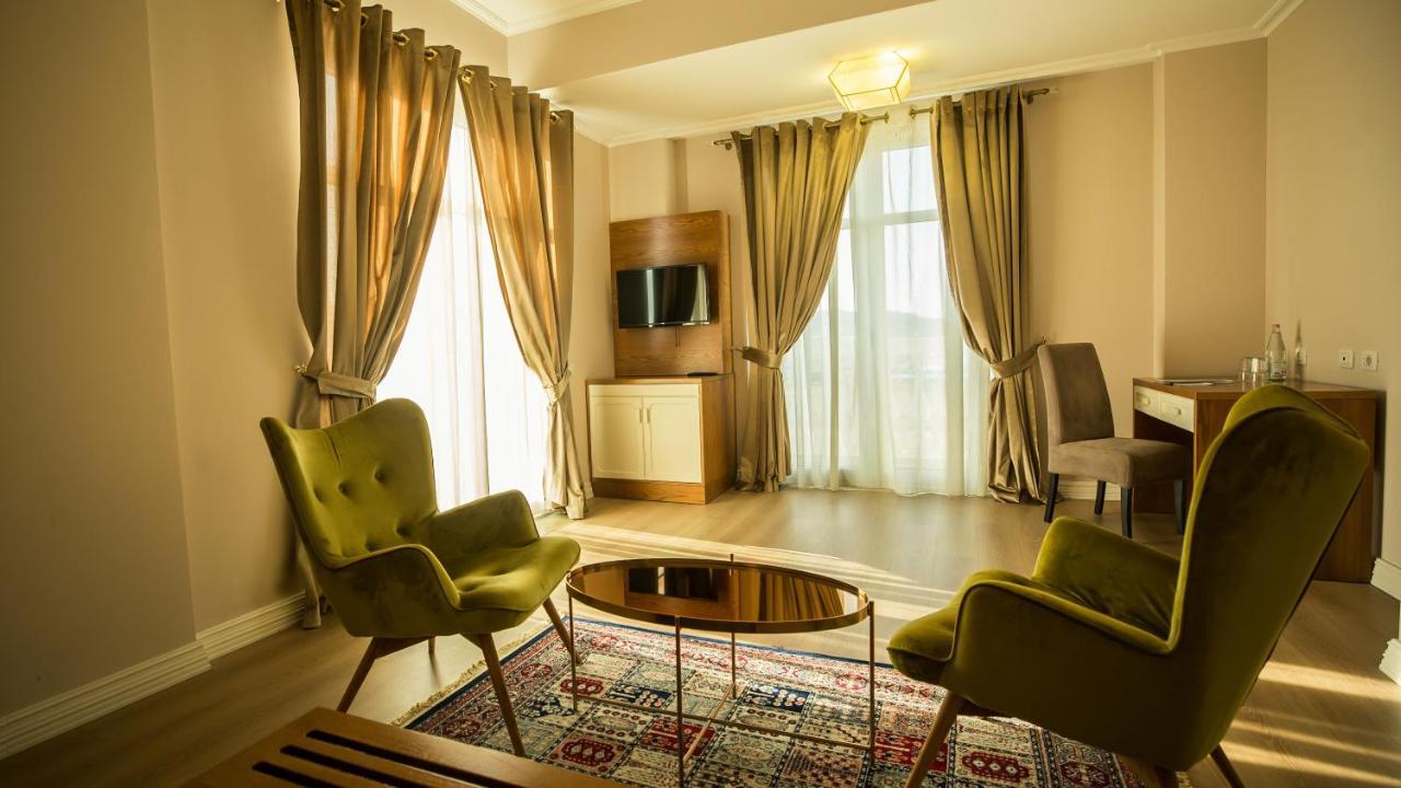 Royal Hill Hotel Vore Экстерьер фото