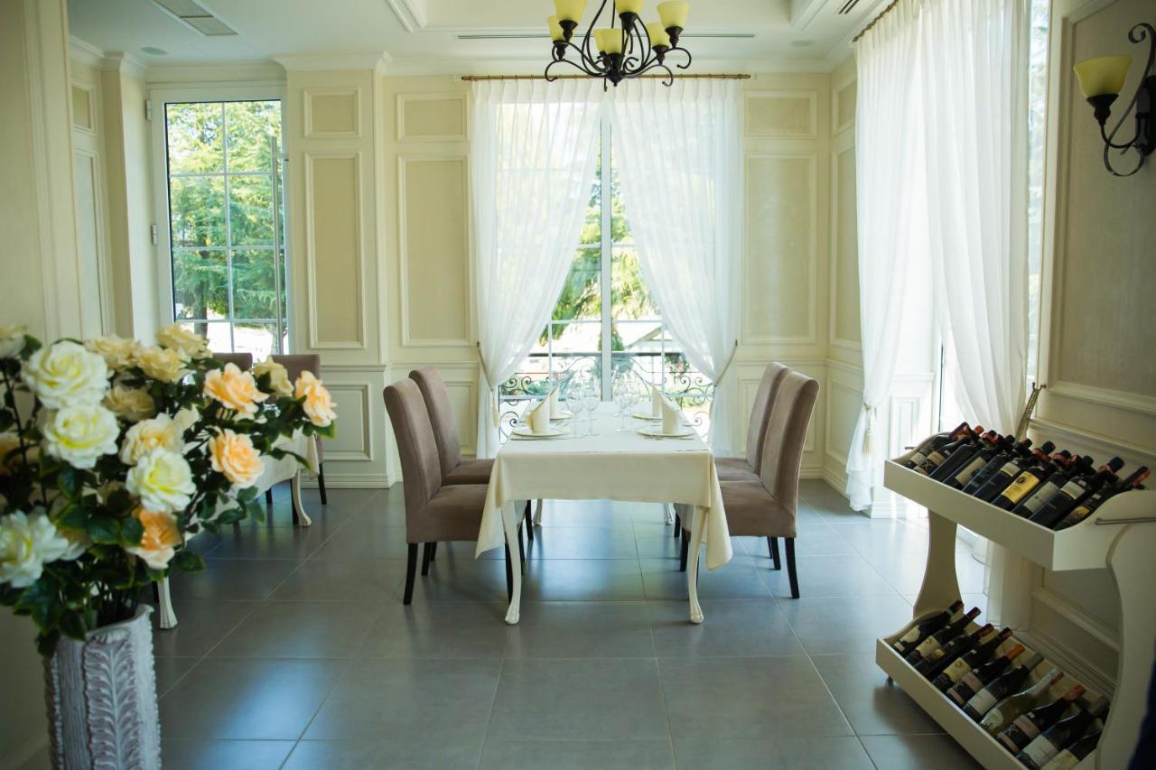 Royal Hill Hotel Vore Экстерьер фото